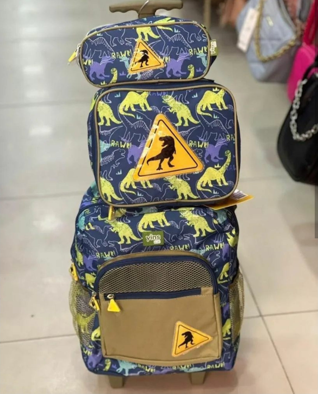Kit Escolar Dinossauro