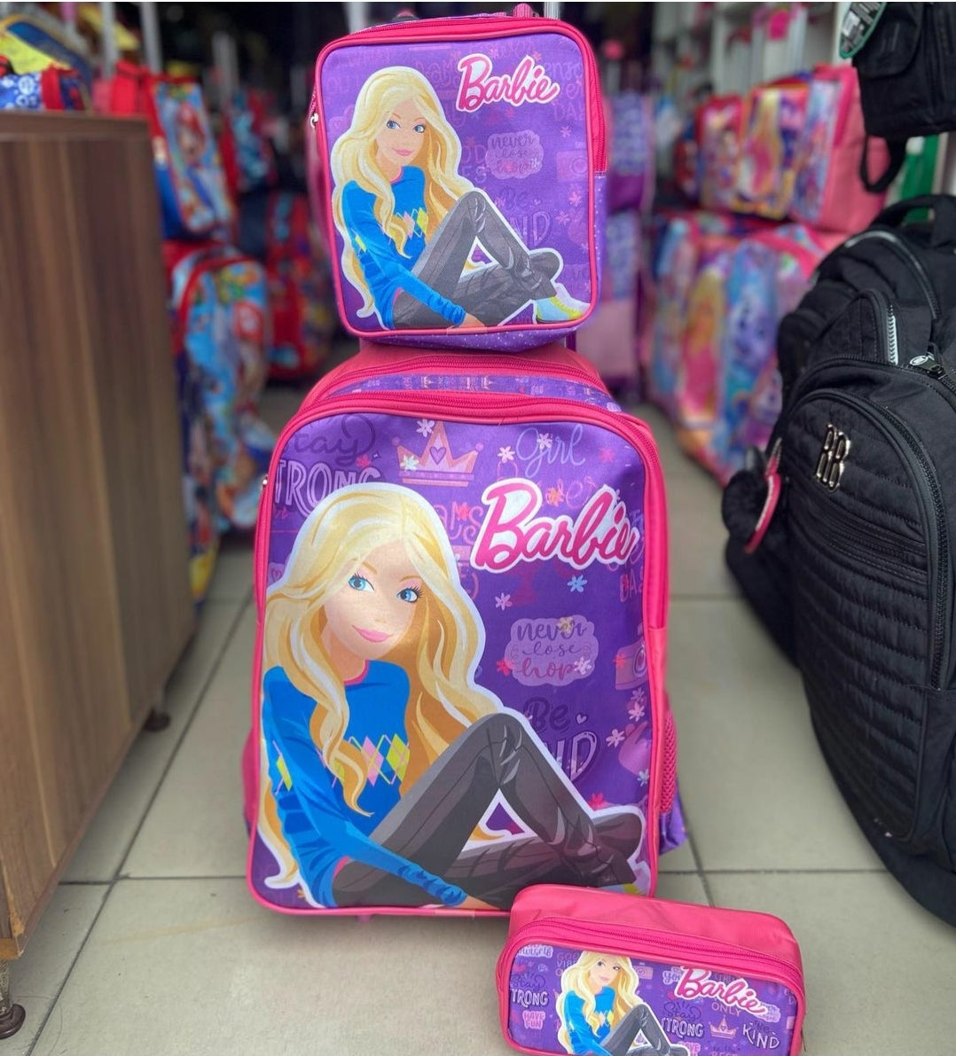 Kit Escolar Barbie
